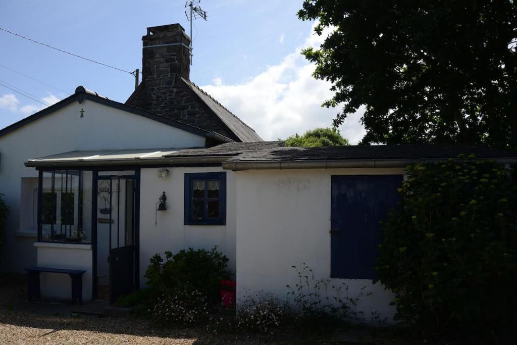 Petite Maison Bretonne Pour 4 Personnes Plounerin ภายนอก รูปภาพ